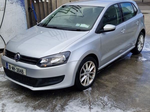 Volkswagen Polo Hatchback, Diesel, 2010, Silver