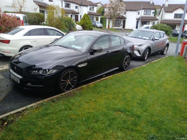 Jaguar XE Saloon, Diesel, 2017, Black