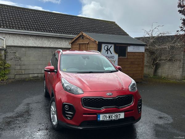 Kia Sportage SUV, Diesel, 2017, Red