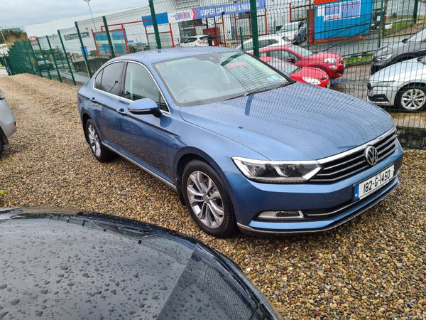 Volkswagen Passat Saloon, Diesel, 2018, Blue