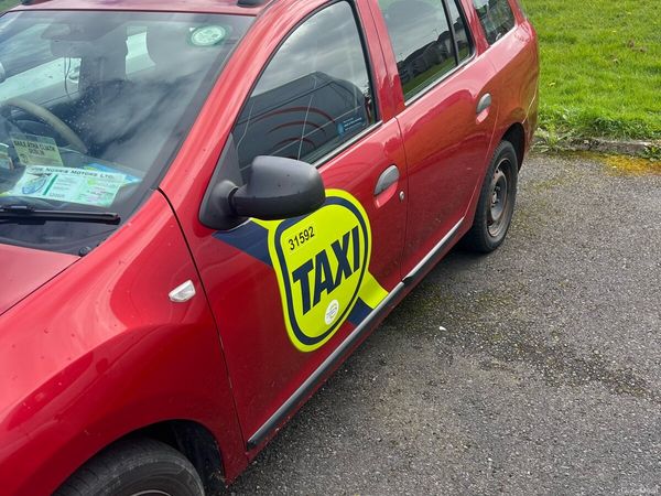 Dacia Logan Estate, Diesel, 2016, Red