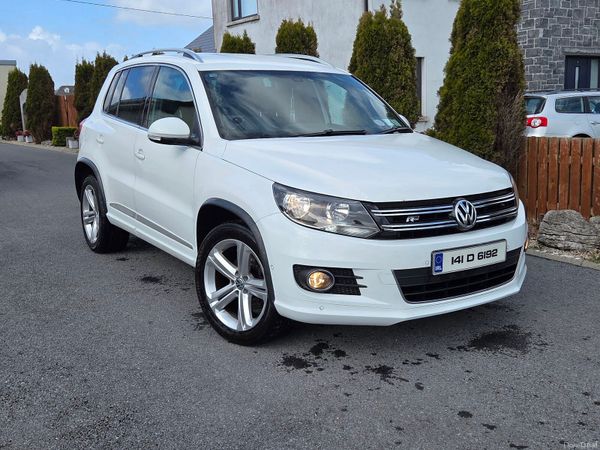 Volkswagen Tiguan SUV, Diesel, 2014, White