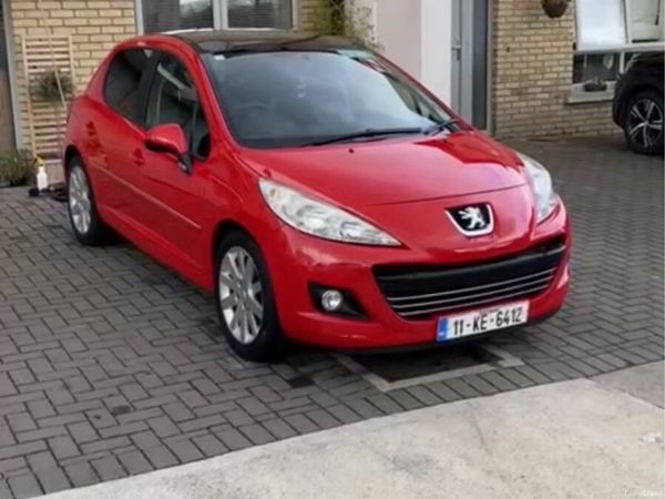 Peugeot 207 Hatchback, Diesel, 2011, Red