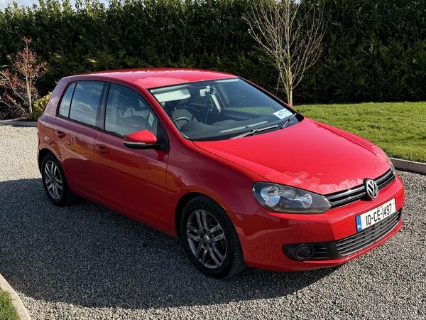 Volkswagen Golf Hatchback, Diesel, 2010, Red