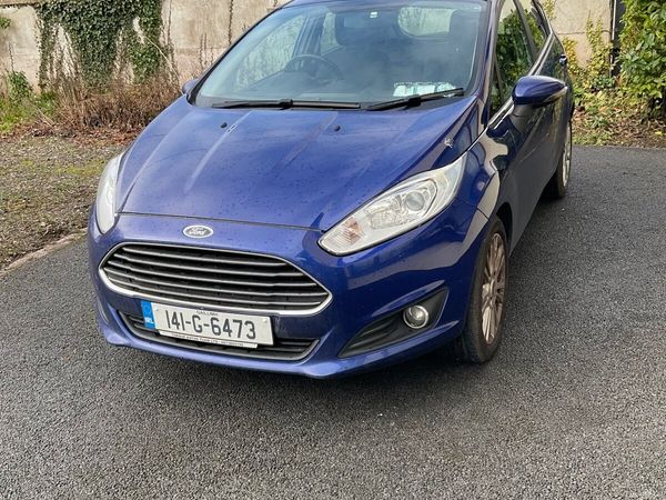 Ford Fiesta Hatchback, Petrol, 2014, Blue
