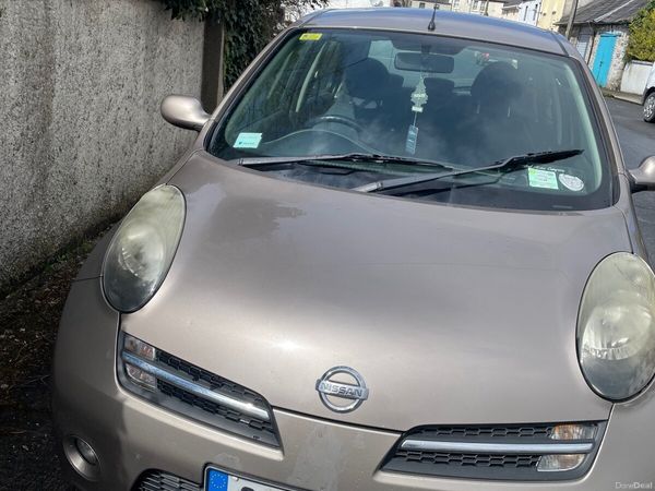 Nissan Micra Hatchback, Petrol, 2007, Gold