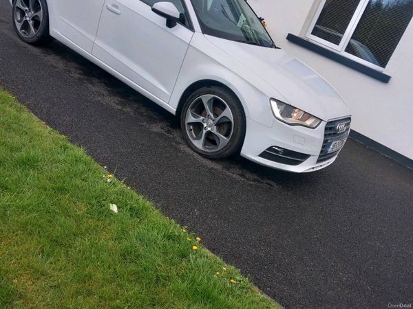 Audi A3 Hatchback, Diesel, 2015, White