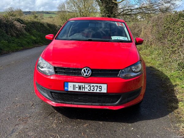 Volkswagen Polo Hatchback, Diesel, 2011, Red