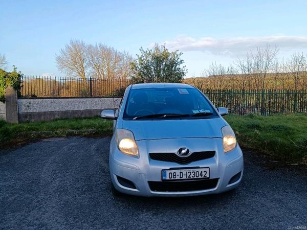 Toyota Vitz Hatchback, Petrol, 2008, Silver
