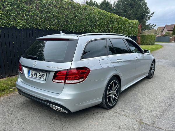 Mercedes-Benz E-Class Estate, Diesel Hybrid, 2014, Silver