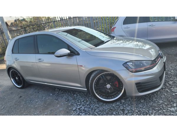Volkswagen Golf Hatchback, Petrol, 2014, Grey