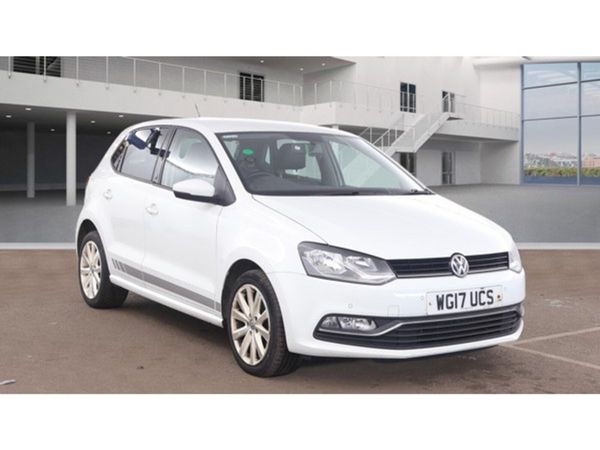 Volkswagen Polo Hatchback, Petrol, 2017, White