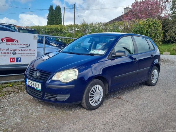 Volkswagen Polo Hatchback, Petrol, 2007, Blue
