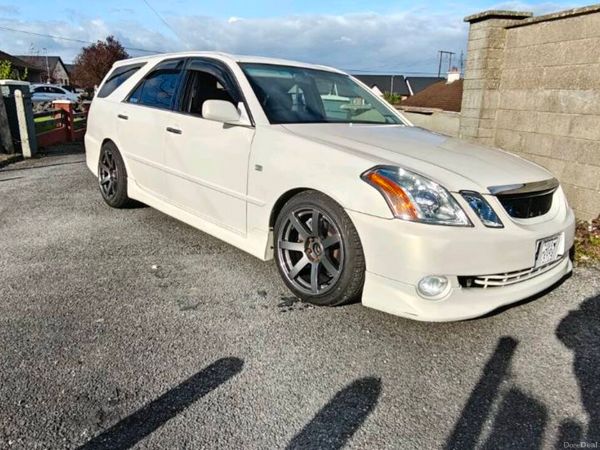 Toyota Mark II Estate, Petrol, 2004, White