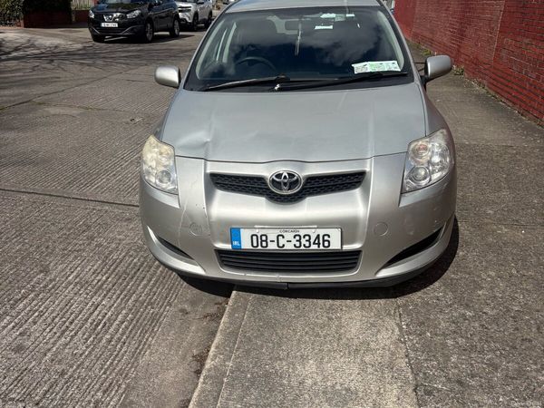 Toyota Auris Hatchback, Petrol, 2008, Silver