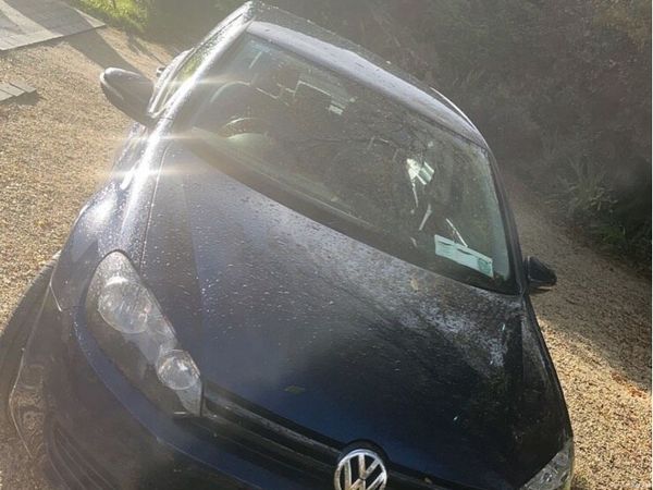 Volkswagen Golf Hatchback, Petrol, 2011, Blue