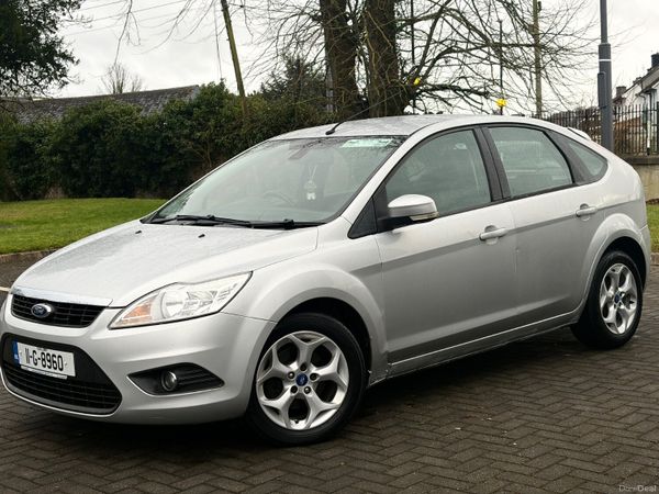 Ford Focus Hatchback, Diesel, 2011, Silver