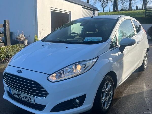Ford Fiesta Hatchback, Diesel, 2014, White