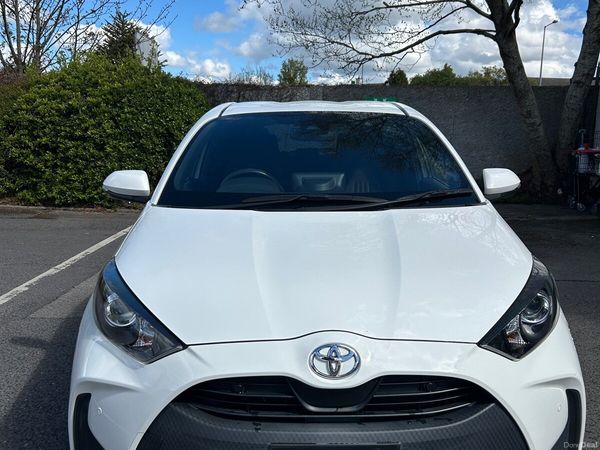Toyota Yaris Hatchback, Petrol, 2020, White