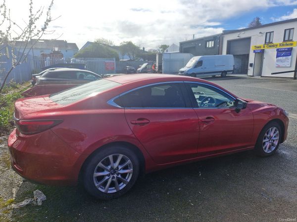 Mazda Mazda6 Saloon, Diesel, 2015, Red