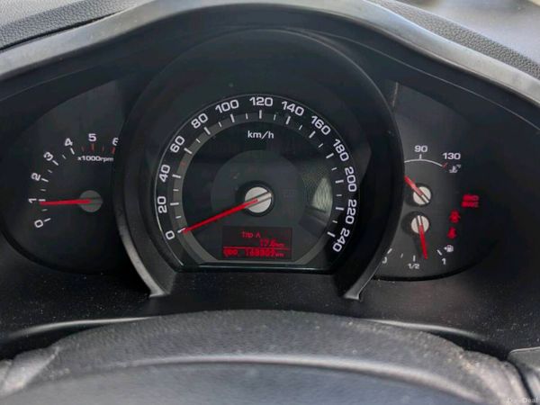 Kia Sportage SUV, Diesel, 2014, Silver