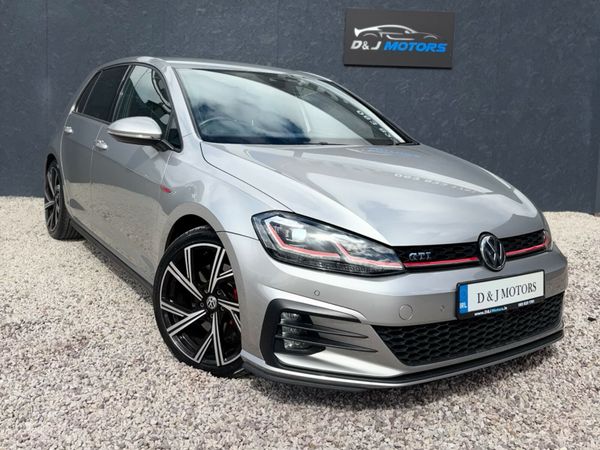 Volkswagen Golf Hatchback, Petrol, 2019, Silver