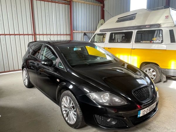 SEAT Leon Hatchback, Diesel, 2012, Black