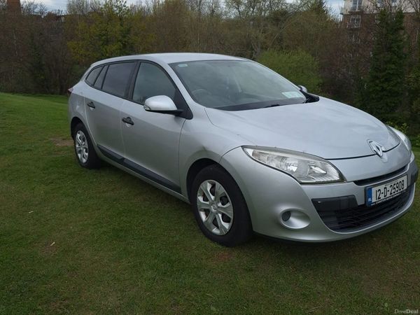 Renault Megane Estate, Diesel, 2012, Silver