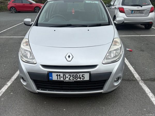 Renault Clio Hatchback, Ethanol Petrol, 2011, Silver