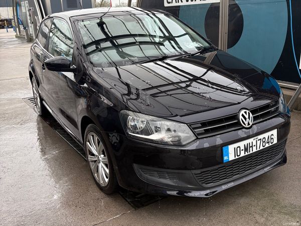 Volkswagen Polo Hatchback, Petrol, 2010, Black