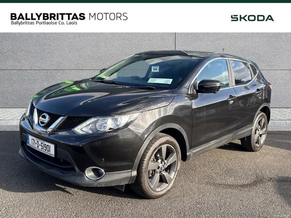 Nissan Qashqai SUV, Diesel, 2017, Black