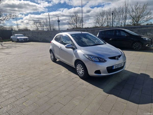 Mazda Demio MPV, Petrol, 2011, Silver