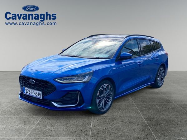 Ford Focus Estate, Petrol, 2022, Blue
