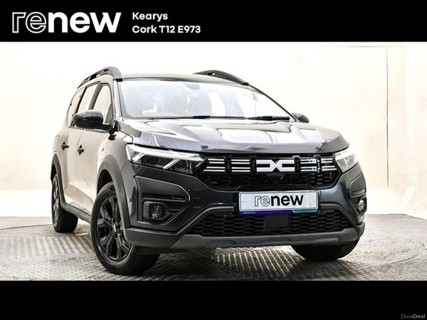 Dacia Jogger SUV, Petrol, 2023, Grey
