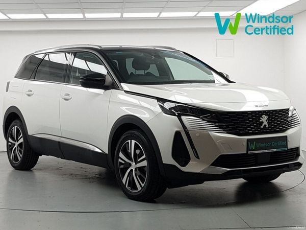 Peugeot 5008 MPV, Petrol, 2023, White