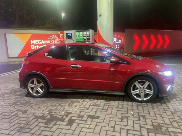 Honda Civic Hatchback, Petrol, 2007, Red