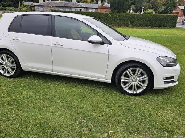 Volkswagen Golf Hatchback, Petrol, 2016, White