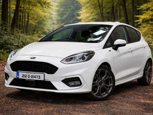 Ford Fiesta Hatchback, Petrol, 2021, White