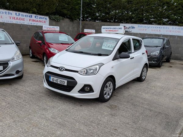 Hyundai i10 Hatchback, Petrol, 2016, White