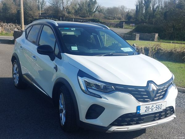 Renault Captur Hatchback, Diesel, 2021, White