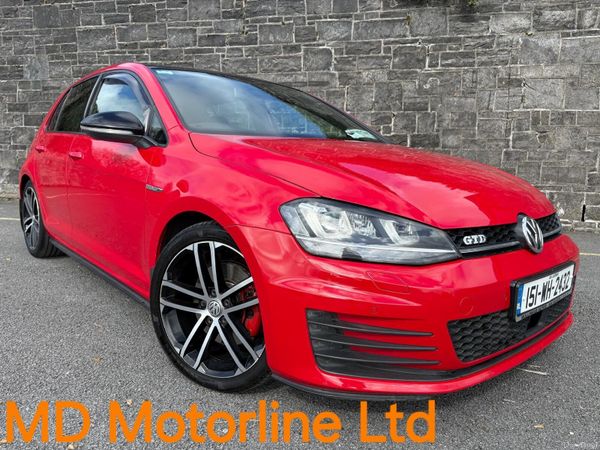 Volkswagen Golf Hatchback, Diesel, 2015, Red