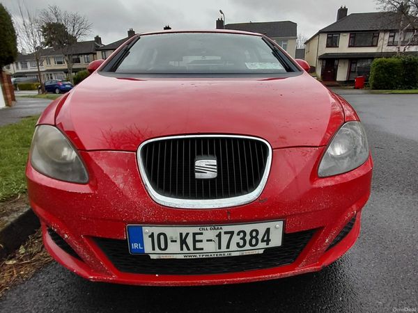 SEAT Leon Hatchback, Diesel, 2010, Red