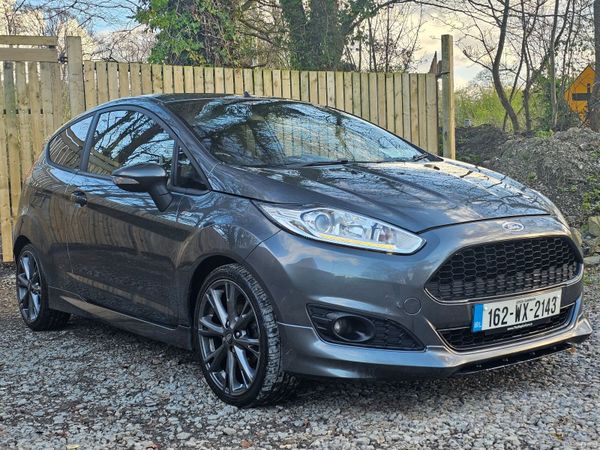 Ford Fiesta Hatchback, Diesel, 2016, Grey