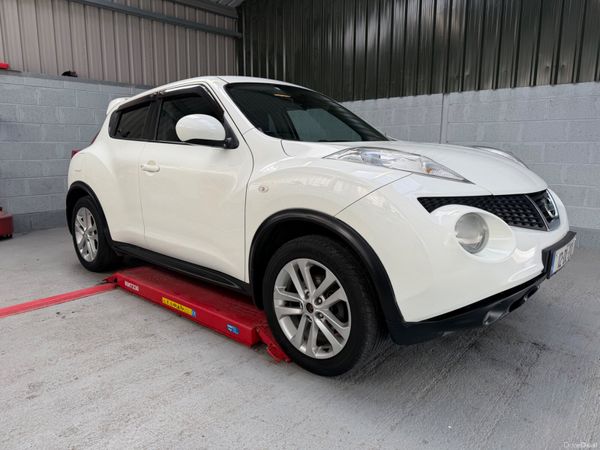Nissan Juke SUV, Diesel, 2012, White