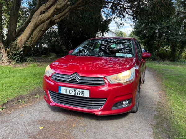Citroen C4 Hatchback, Diesel, 2011, Red