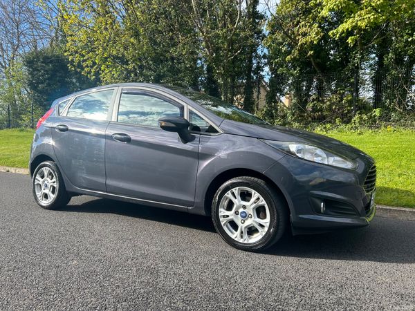 Ford Fiesta Hatchback, Diesel, 2015, Blue
