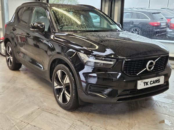 Volvo XC40 SUV, Petrol Hybrid, 2022, Black