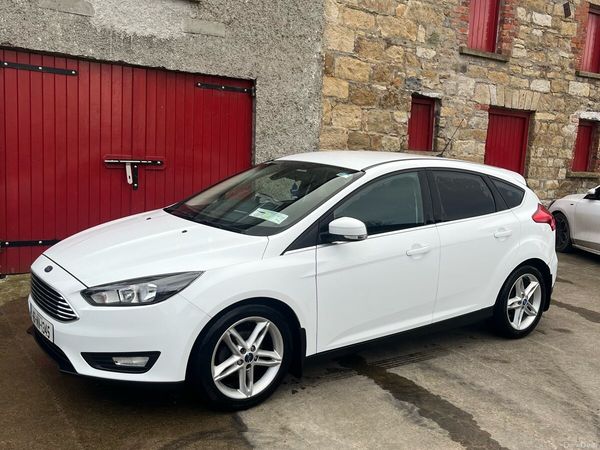 Ford Focus Hatchback, Diesel, 2016, White