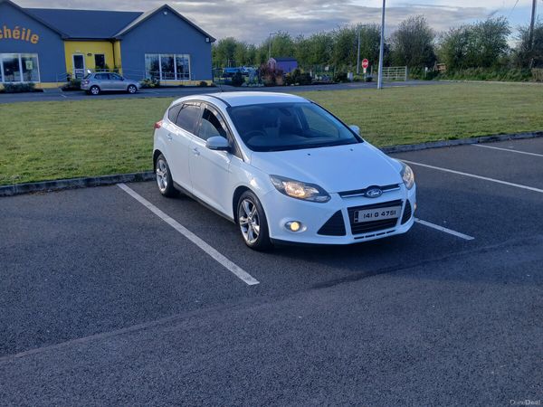Ford Focus Hatchback, Diesel, 2014, White