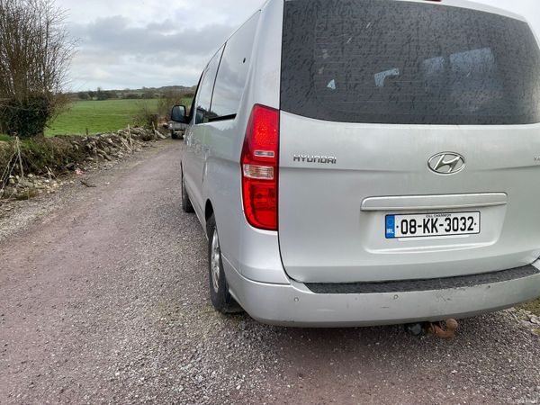 Hyundai Montana MPV, Diesel, 2008, Silver
